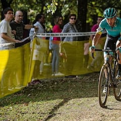 Gorka Izagirre gana en Abadiño