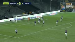 Brutal parada de Keylor ante el Angers en Francia