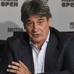 El doctor Cotorro recibe el alta tras 17 días ingresado por coronavirus