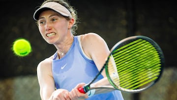Cristina Bucsa, contra Greet Minnen en Brisbane.
