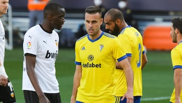 Cala, con Fali y Diakhaby a su espalda.