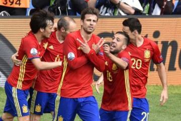 Celerbación tras el gol.