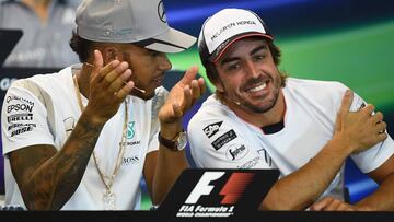 Lewis Hamilton y Fernando Alonso durante una rueda de prensa del GP de Bélgica 2016.