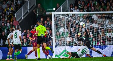 El Racing se reencuentra con la cima