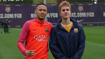 Justin Bieber, invitado en el entrenamiento del Barcelona