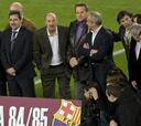 El Camp Nou homenajea al campeón de Liga de hace 25 años