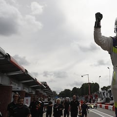 La peor carrera de Chadwick le vale para ganar el primer título