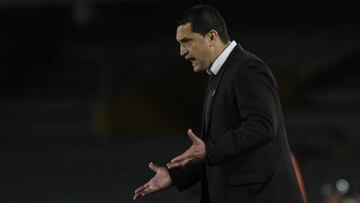 Oficial: Aldo Bobadilla deja de ser técnico del DIM