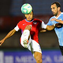 Conmebol oficializa los 6 partidos que tendrá la Roja este año por Eliminatorias
