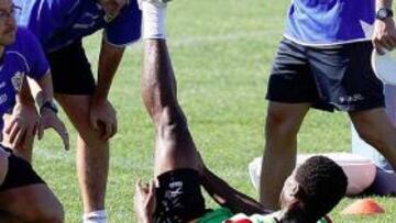 Kalu Uche se lesiona en el entrenamiento y es duda para el partido ante el Hércules