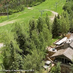 100 millones y a pie de pistas: una de las casas más caras de EEUU