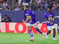 during the 15th round match between Atletico de San Luis and Pumas UNAM as part of the Liga BBVA MX Varonil, Torneo Clausura 2026 at Alfonso Lastras (Libertad Financiera) Stadium, on April 17, 2026 in San Luis Potosi, Mexico.