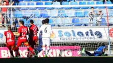Un gol de Julio Alvarez le da la victoria al Numancia
