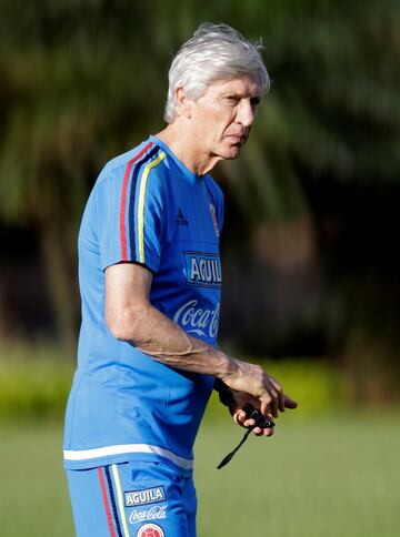 Entrenamiento de Colombia en Paraguay