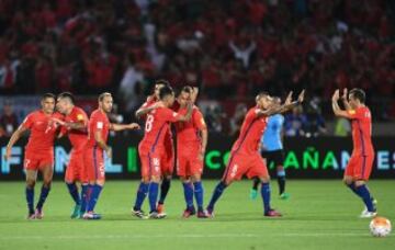 Las mejores imágenes del duelo entre Chile y Uruguay