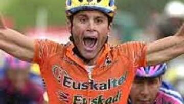 <b>LÍDER.</B> David Etxeberria es el primer líder de la Bicicleta Vasca.