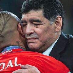 La despedida de Vidal, Alexis y Bravo a Diego Maradona