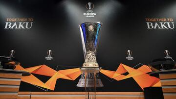 El trofeo de la Europa League