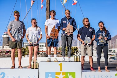 Silvia Mas y Alex Marsans firman un debut de plata
