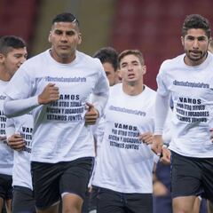Chivas protesta en entrenamiento y manda mensaje en sus playeras