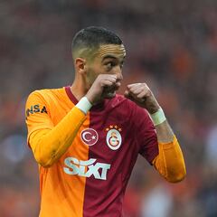 El Elche insiste en el fichaje de Ziyech