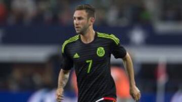 Miguel Lay&uacute;n acept&oacute; que lo tom&oacute; por sorpresa la destituci&oacute;n de Miguel Herrera del banquillo nacional.