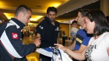 CONCENTRADOS. El Depor llegó ayer a Málaga en un AVE procedente de Madrid.