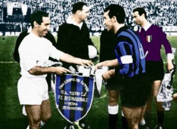 El Inter de Milan con Helenio Herrera en el banquillo ganó su primera copa de Europa ante el Real Madrid en 1964.
Saludo de los capitanes. Paco Gento del Real Madrid y Armando Picchi del Inter.