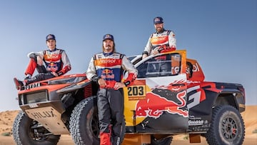 Toyota presenta el equipo del Dakar, con Price, Lategan y Quintero.
