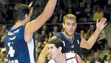 <b>DESTACADO. </b>Sergi Vidal sobresalió en la prórroga.