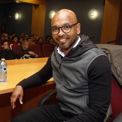 Senna busca talento para becas deportivas en EE UU