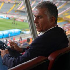 Carlos Queiroz, en el Campín para Santa Fe vs. Tolima