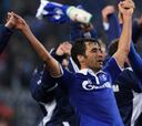 El Schalke de Raúl gana y da caza al Bayer en el liderato