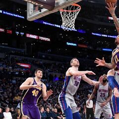 La explosión ofensiva de Kuzma (41) da otra victoria a los Lakers