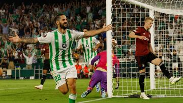 Soccer Football - Europa League - Group C - Real Betis v Sparta Prague - Estadio Benito Villamarin, Seville, Spain - October 5, 2023  Real Betis' Isco celebrates scoring their second goal REUTERS/Vincent West