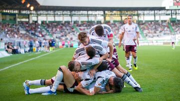 El Albacete destroza a un débil Racing de Ferrol