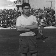 Jugadores que han vestido la camiseta del Atlético y el Cádiz