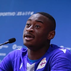 Mujaid: “Por ayudar al equipo, como si me ponen de portero”