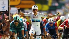 El Tour vuela a más de 50 km/h