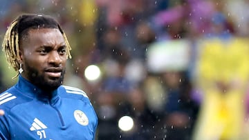 America's French forward #97 Allan Saint-Maximin looks on during the warm up ahead of the Liga MX Apertura football match between Atlas and America at the Jalisco Stadium in Guadalajara, Jalisco state, Mexico on August 24, 2025. (Photo by Ulises Ruiz / AFP)