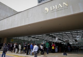 ¿Quién debe hacer la declaración de la renta esta semana?: cédulas y calendario