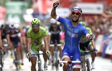 Nacer Bouhanni, del FDJ.fr. se adjudicó la octava etapa de La Vuelta Ciclista a España 2014, en su 69 edición,seguido del australiano Michael Matthews .La etapa que ha partido de Baeza (Jaén) ha terminado en Albacete, con una distancia de 207 kilómetros. 