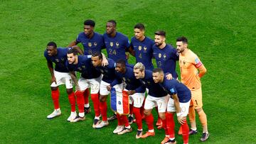 Soccer Football - FIFA World Cup Qatar 2022 - Semi Final - France v Morocco - Al Bayt Stadium, Al Khor, Qatar - December 14, 2022 France players pose for a team group photo before the match REUTERS/Peter Cziborra