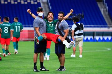 En imágenes: Así festejó el Tri Olímpico su medalla de bronce