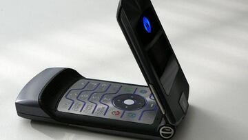 Un Motorola RAZR con pantalla plegable podría estar en camino