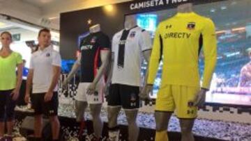 Gonzalo Fierro fue el encargado de descubrir la nueva camiseta para la temporada 2015.