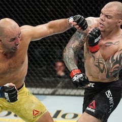 Teixeira no envejece: noquea a Smith y mira alto con 40 años