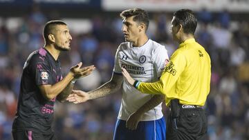 Los expertos dieron su punto de vista en redes sociales después de las tres penas máximas que señaló el central Erick Yair Miranda en menos de 15 minutos.