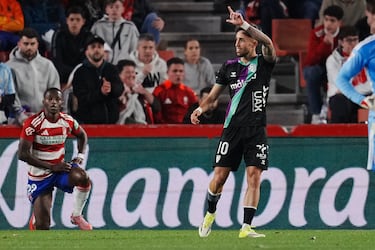 Aprobados y suspensos del Málaga: a fuego lento y con premio