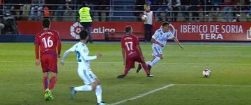 Segundo penalti cometido sobre Lucas Vázquez en el Numancia-Real Madrid.